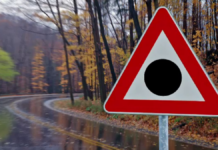indicator rutier - avertizare sector de drum cu risc