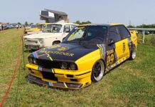 BMW E30